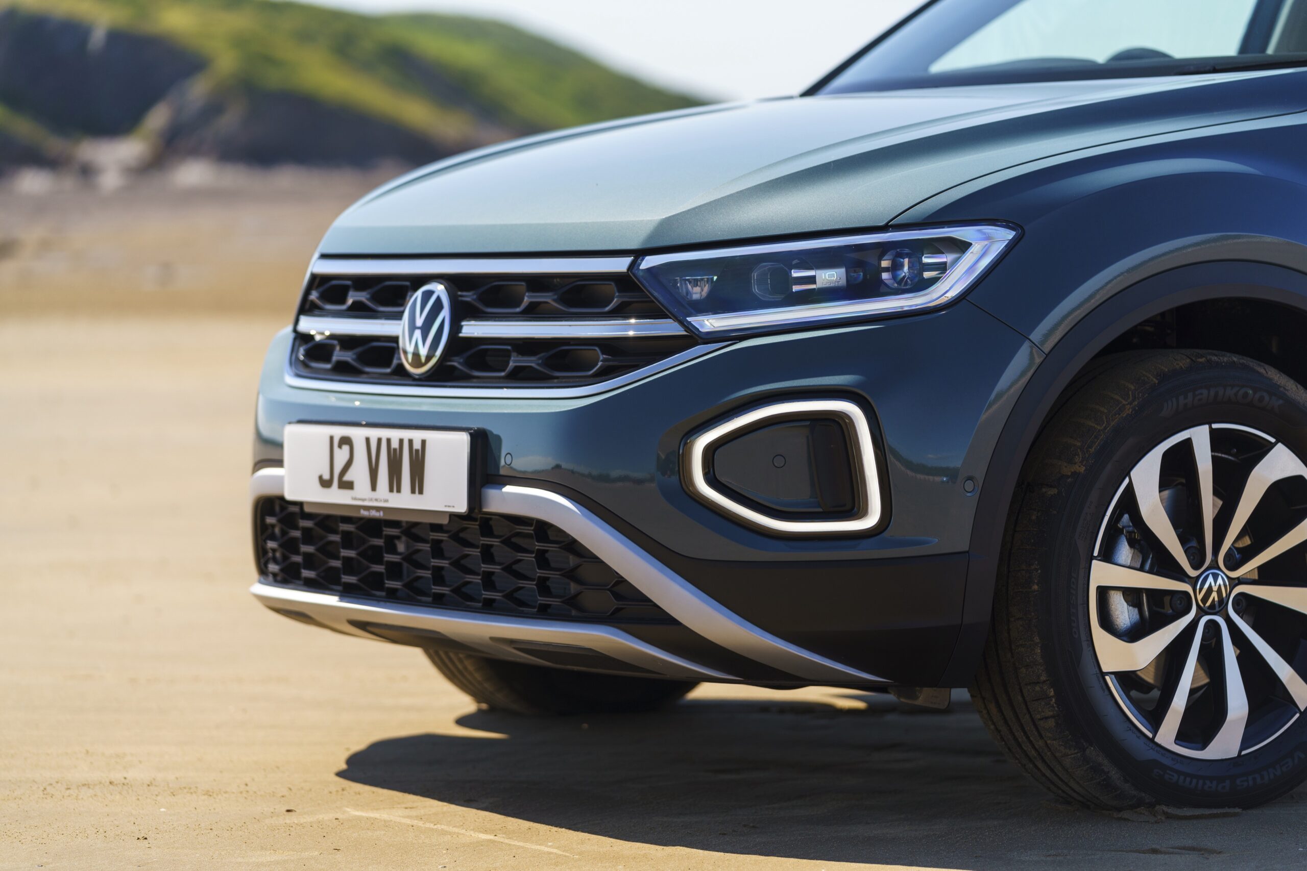 ACE, ARBÖ a GTÜ testovali celoročné pneumatiky pre SUV na rok 2024 – Continental, Michelin a Bridgestone patria medzi najlepšie