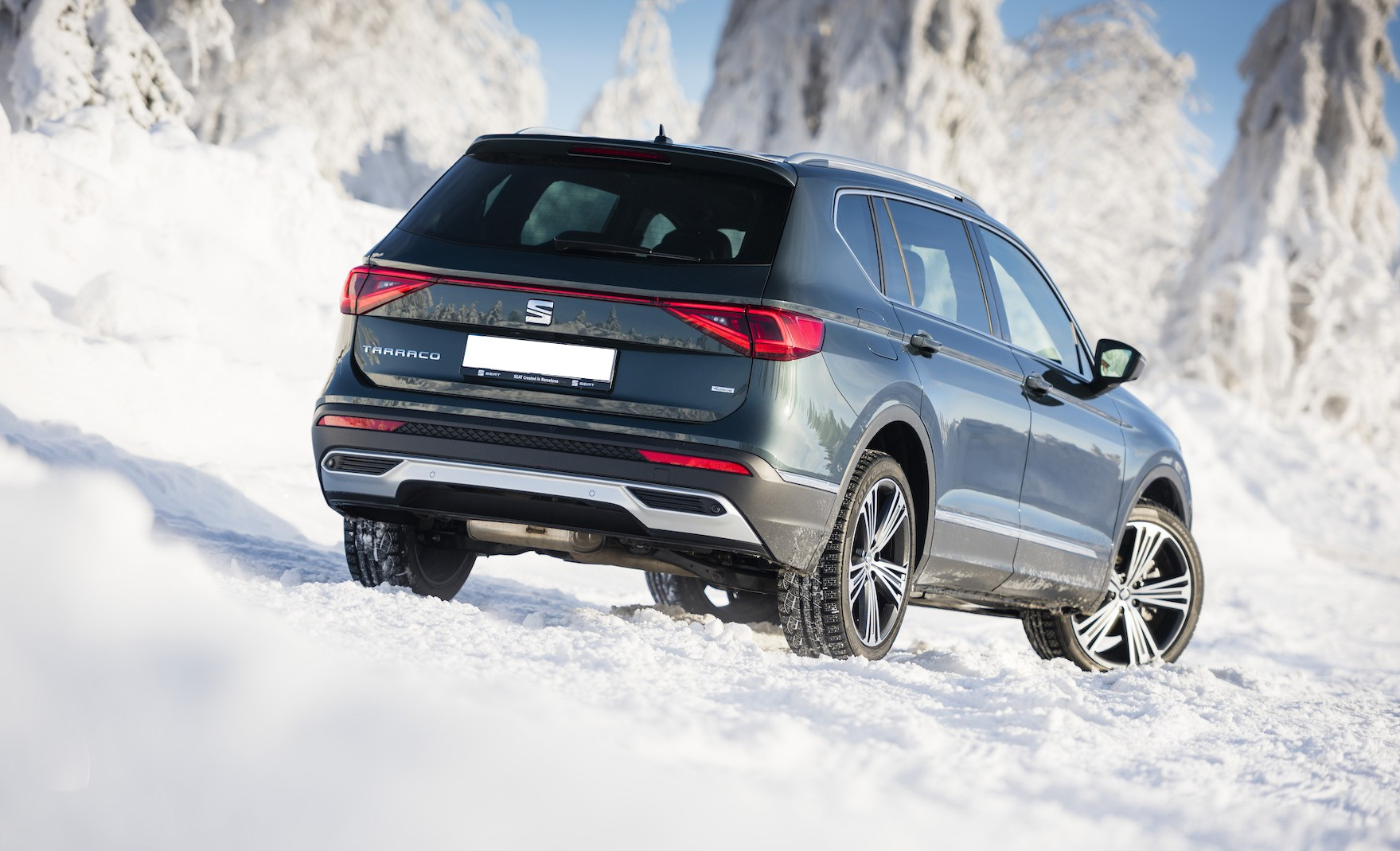 AUTO Straßenverkehr zverejnil prvý test zimných pneumatík na rok 2024 – testovaný nový Blizzak 6
